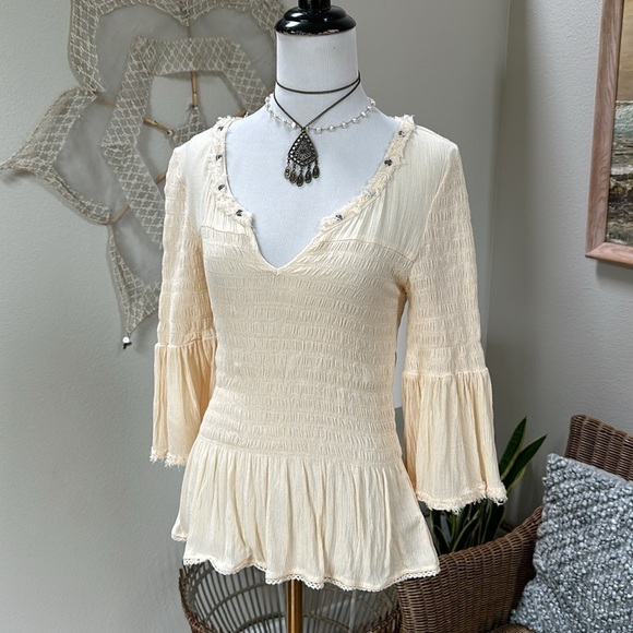 Free people “sugar magnolia” bell 3/4 sleeve smoked top SZ XS-M - Picture 1 of 10